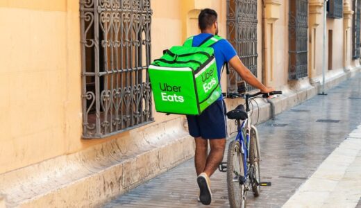 エンジニアがUber Eats をするメリットを解説！配達に必要な物もご紹介！